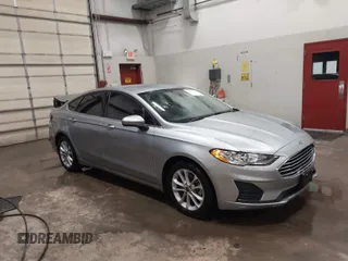 2020 Ford Fusion SE with VIN 3FA6P0HD9LR126820, listed as a IAAI auction lot 41871187 with 48,268 mi miles. Bid and sale history available at carsss.com. Image 1.