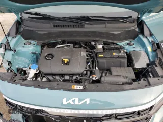 2025 Kia Seltos EX z VIN KNDERCAAXS7674526, wystawiony jako Copart lot #43906075 z przebiegiem 4430 mil mil oraz Szkody całkowita. Historia ofert i sprzedaży dostępna na DreamBid. Obrazek 11.