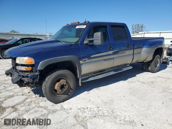 2003 GMC Sierra 3500 SLT z VIN 1GTJC33113F121042, wystawiony jako Copart lot #73668454 z przebiegiem 246 510 mil mil oraz Szkody całkowita. Historia ofert i sprzedaży dostępna na DreamBid. Obrazek 1.