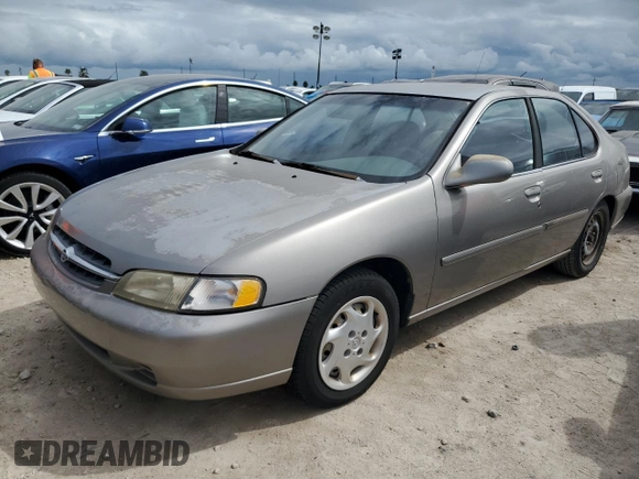 1999 Nissan Altima XE with VIN 1N4DL01D9XC154778, listed as a Copart auction lot 75074664 with 119,284 mi miles and Non Repairable. Bid and sale history available at carsss.com. Image 1.