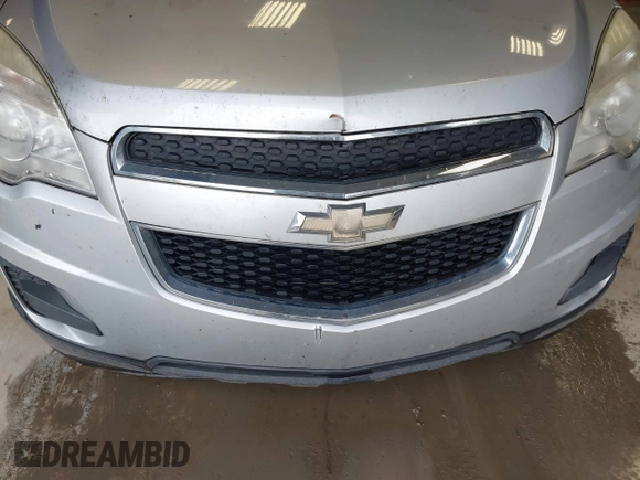 2015 Chevrolet Equinox LS z VIN 2GNALAEK3F1112646, wystawiony jako IAAI lot #42326632 z przebiegiem 150 469 mil mil oraz . Historia ofert i sprzedaży dostępna na DreamBid. Obrazek 6.