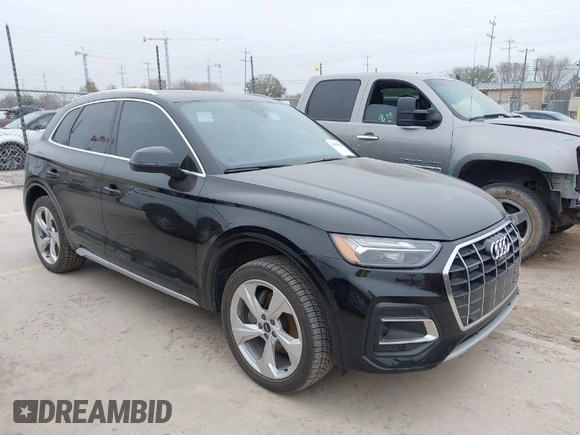 2021 Audi Q5 Premium Plus with VIN WA1BAAFY5M2065794, listed as a IAAI auction lot 41504108 with 47,085 mi miles. Bid and sale history available at carsss.com. Image 1.