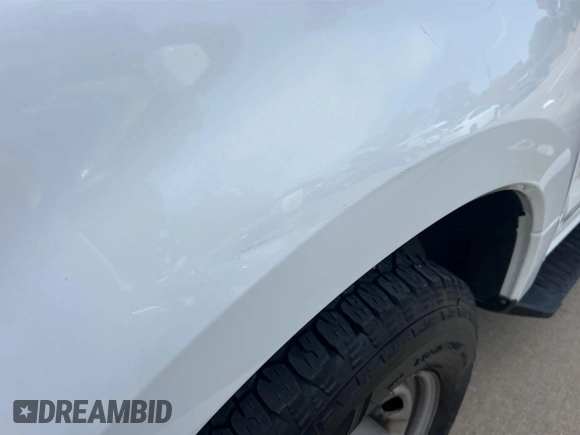 2019 Ford F-250 XL with VIN 1FDBF2A62KEE59702, listed as a IAAI auction lot 42767178 with 120,172 mi miles and . Bid and sale history available at DreamBid. Image 3.