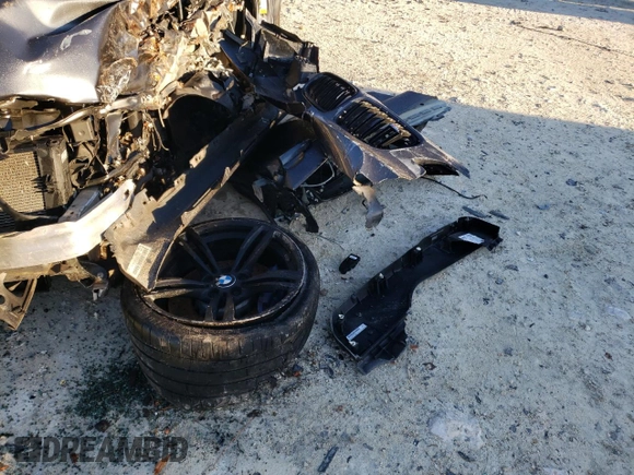 2018 BMW M2 z VIN WBS1J5C50J7B70191, wystawiony jako Copart lot #86976284 z przebiegiem Nie podano mil oraz Szkoda całkowita • Salvage title. Historia ofert i sprzedaży dostępna na DreamBid. Obrazek 13.