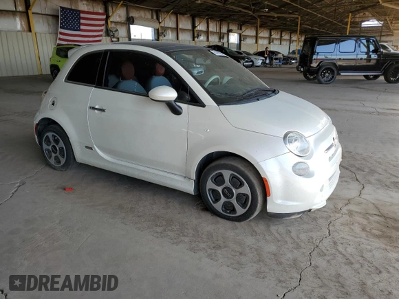 2014 FIAT 500e with VIN 3C3CFFGE6ET189638, listed as a Copart auction lot 61492525 with 64,256 mi miles and Clean title. Bid and sale history available at DreamBid. Image 4.