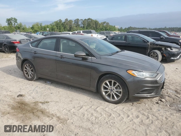 2017 Ford Fusion SE z VIN 3FA6P0H73HR294017, wystawiony jako Copart lot #50665935 z przebiegiem 62 426 mil mil oraz Czysty tytuł • Clean title. Historia ofert i sprzedaży dostępna na DreamBid. Obrazek 4.