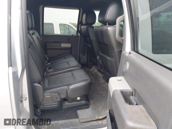 2013 Ford F-250 XL z VIN 1FT7W2BT9DEB39651, wystawiony jako IAAI lot #41977661 z przebiegiem 141 487 mil mil oraz . Historia ofert i sprzedaży dostępna na DreamBid. Obrazek 8.