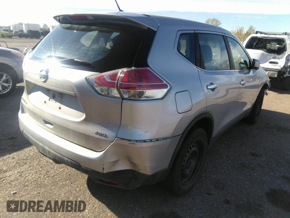 2015 Nissan Rogue S with VIN KNMAT2MV7FP501643, listed as a IAAI auction lot 42090705 with 147,128 mi miles. Bid and sale history available at carsss.com. Image 4.