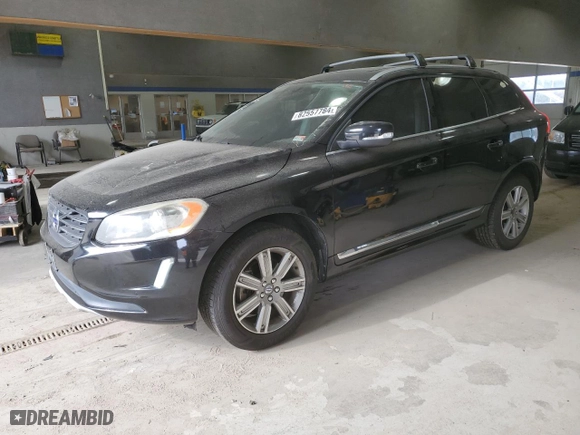 2016 Volvo XC60 T6 Drive-E with VIN YV449MDK9G2834368, listed as a Copart auction lot 82557784 with 102,313 mi miles and Salvage Title. Bid and sale history available at carsss.com. Image 1.