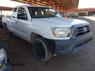 2015 Toyota Tacoma z VIN 5TFTX4CN6FX051459, wystawiony jako IAAI lot #41839792 z przebiegiem 197 668 mil mil oraz . Historia ofert i sprzedaży dostępna na DreamBid. Obrazek 1.