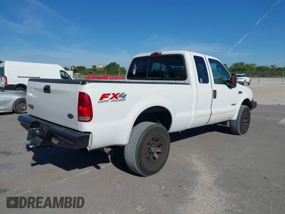 2003 Ford F-350 XL with VIN 1FTSX31P23EC84854, listed as a IAAI auction lot 41703796 with 208,911 mi miles and . Bid and sale history available at DreamBid. Image 4.