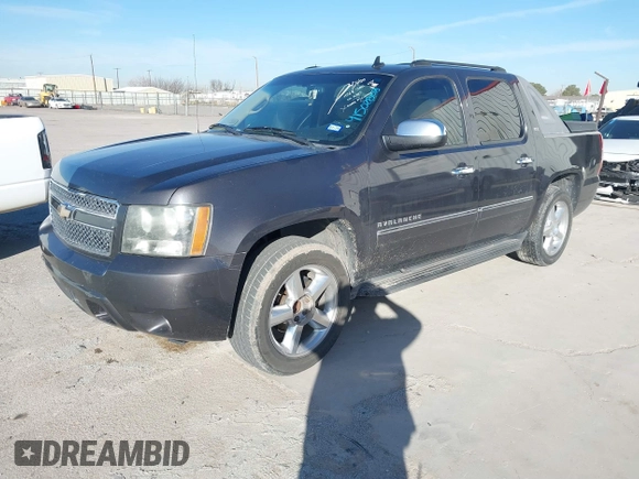2010 Chevrolet Avalanche LTZ with VIN 3GNNCGE03AG268382, listed as a IAAI auction lot 41502808 with 254,571 mi miles and . Bid and sale history available at DreamBid. Image 17.
