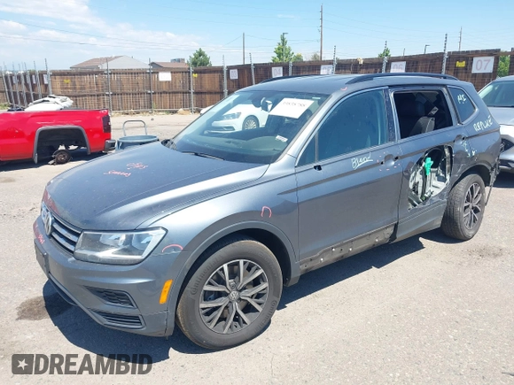 2019 Volkswagen Tiguan SE with VIN 3VV2B7AX3KM143968, listed as a IAAI auction lot 39838788 with 155,823 mi miles and . Bid and sale history available at DreamBid. Image 17.