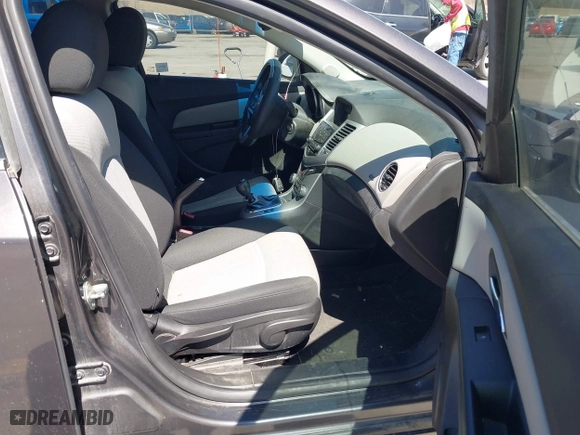2011 Chevrolet Cruze LS with VIN 1G1PD5SH8B7222324, listed as a IAAI auction lot 42031989 with 214,914 mi miles. Bid and sale history available at carsss.com. Image 5.