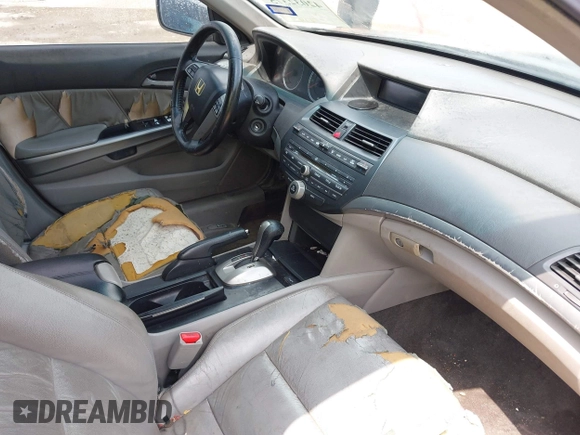 2009 Honda Accord EX-L with VIN 1HGCP36819A001769, listed as a IAAI auction lot 42032375 with 220,463 mi miles and . Bid and sale history available at DreamBid. Image 5.