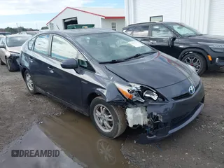 2011 Toyota Prius I with VIN JTDKN3DU0B1440435, listed as a IAAI auction lot 41823491 with 163,028 mi miles. Bid and sale history available at carsss.com. Image 1.