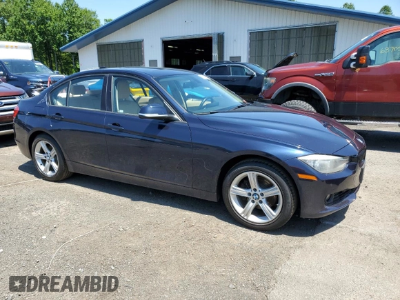2015 BMW 3 Series 328i xDrive с VIN WBA3B5G53FNS20263, выставлен на аукционе Copart как лот 63217025 с пробегом 112 961 миль миль и Чистый • Clean title. История ставок и продаж доступна на DreamBid. Изображение 4.