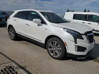 2024 Cadillac XT5 FWD Premium Luxury with VIN 1GYKNCR46RZ753164, listed as a Copart auction lot 80953594 with 11,953 mi miles and Non Repairable. Bid and sale history available at carsss.com. Image 4.