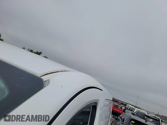 2016 Ford Transit Cargo z VIN 1FTYE1YM1GKB15643, wystawiony jako IAAI lot #42585640 z przebiegiem 301 257 mil mil oraz . Historia ofert i sprzedaży dostępna na DreamBid. Obrazek 19.