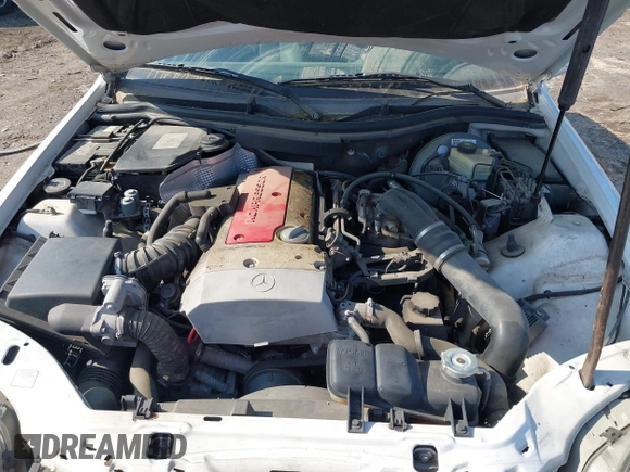 1999 Mercedes-Benz SLK-Class with VIN WDBKK47F1XF086364, listed as a IAAI auction lot 42124466 with 177,104 mi miles. Bid and sale history available at carsss.com. Image 10.