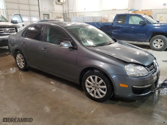 2010 Volkswagen Jetta Sedan Limited with VIN 3VWRZ7AJ8AM153699, listed as a Copart auction lot 38846034 with 149,165 mi miles and Non Repairable. Bid and sale history available at carsss.com. Image 4.