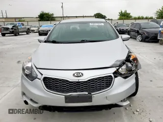 2016 Kia Forte LX z VIN KNAFK5A89G5607515, wystawiony jako Copart lot #59847625 z przebiegiem 98 917 mil mil oraz Czysty tytuł • Clean title. Historia ofert i sprzedaży dostępna na DreamBid. Obrazek 5.