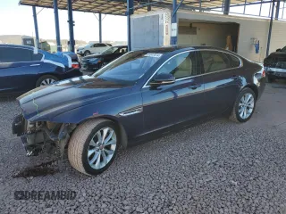 2018 Jaguar XF 25t Premium with VIN SAJBD4FX8JCY56530, listed as a Copart auction lot 81617814 with 71,942 mi miles and Salvage Title. Bid and sale history available at DreamBid. Image 1.