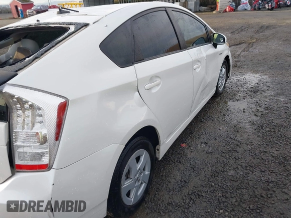 2011 Toyota Prius I with VIN JTDKN3DU4B1458064, listed as a IAAI auction lot 41409409 with 208,023 mi miles. Bid and sale history available at carsss.com. Image 15.