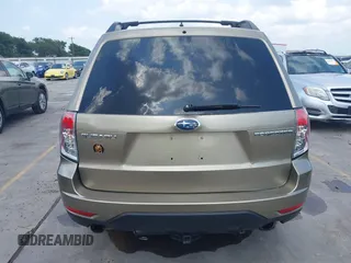 2009 Subaru Forester X Limited z VIN JF2SH64699H745428, wystawiony jako IAAI lot #42407890 z przebiegiem 131 716 mil mil oraz . Historia ofert i sprzedaży dostępna na DreamBid. Obrazek 16.