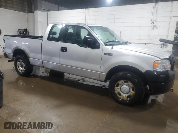 2007 Ford F-150 STX с VIN 1FTRX14W87KD39546, выставлен на аукционе Copart как лот 48850545 с пробегом 129 437 миль миль и Чистый • Clean title. История ставок и продаж доступна на DreamBid. Изображение 4.
