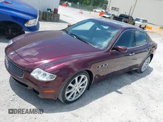 2007 Maserati Quattroporte z VIN ZAMFE39A670031803, wystawiony jako IAAI lot #42341941 z przebiegiem 27 565 mil mil oraz . Historia ofert i sprzedaży dostępna na DreamBid. Obrazek 2.