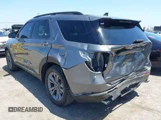 2022 Ford Explorer XLT z VIN 1FMSK8DHXNGB42738, wystawiony jako IAAI lot #42215614 z przebiegiem 39 164 mil mil oraz . Historia ofert i sprzedaży dostępna na DreamBid. Obrazek 3.