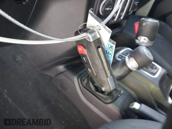2020 Jeep Wrangler Sport S с VIN 1C4GJXAG3LW275413, выставлен на аукционе IAAI как лот 41884921 с пробегом 63 727 миль миль и . История ставок и продаж доступна на DreamBid. Изображение 11.