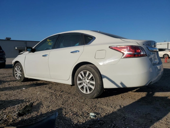 2015 Nissan Altima 2.5 with VIN 1N4AL3APXFN385402, listed as a Copart auction lot 51916605 with 188,959 mi miles and Salvage Title. Bid and sale history available at carsss.com. Image 2.