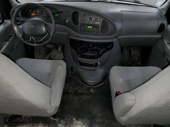 2007 Ford Econoline Cargo Commercial with VIN 1FTNE14W27DA38358, listed as a Copart auction lot 43933075 with 155,036 mi miles and Clean Title. Bid and sale history available at DreamBid. Image 8.