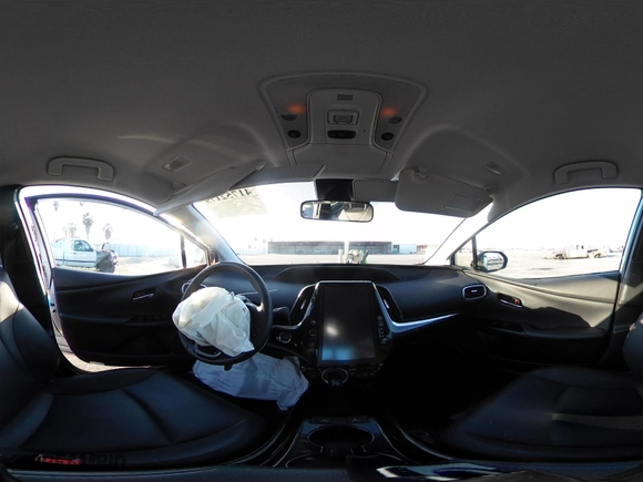 2021 Toyota Prius Prime LE with VIN JTDKAMFP1M3196066, listed as a IAAI auction lot 41752179 with 90,200 mi miles. Bid and sale history available at carsss.com. Image 19.
