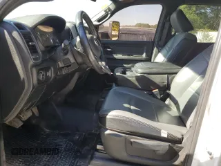 2022 Ram 2500 Tradesman with VIN 3C6UR4HJ7NG200511, listed as a Copart auction lot 73597674 with 105,042 mi miles and Salvage title. Bid and sale history available at DreamBid. Image 7.