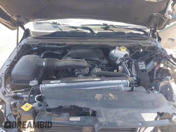2022 Ram 1500 Big Horn z VIN 1C6SRFMT8NN481607, wystawiony jako IAAI lot #42359931 z przebiegiem 35 893 mil mil oraz . Historia ofert i sprzedaży dostępna na DreamBid. Obrazek 10.