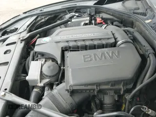 2013 BMW 5 Series 535i xDrive с VIN WBAFU7C58DDU67371, выставлен на аукционе IAAI как лот 42747753 с пробегом 137 150 миль миль и . История ставок и продаж доступна на DreamBid. Изображение 19.