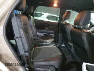 2023 Nissan Pathfinder SV z VIN 5N1DR3BD8PC212514, wystawiony jako Copart lot #44709455 z przebiegiem 49 497 mil mil oraz Szkoda całkowita • Salvage title. Historia ofert i sprzedaży dostępna na DreamBid. Obrazek 11.