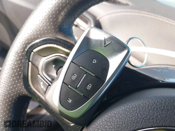 2023 VinFast VF 8 Eco с VIN RLLV1AEB9PH003158, выставлен на аукционе IAAI как лот 41615030 с пробегом 8 711 миль миль и . История ставок и продаж доступна на DreamBid. Изображение 11.