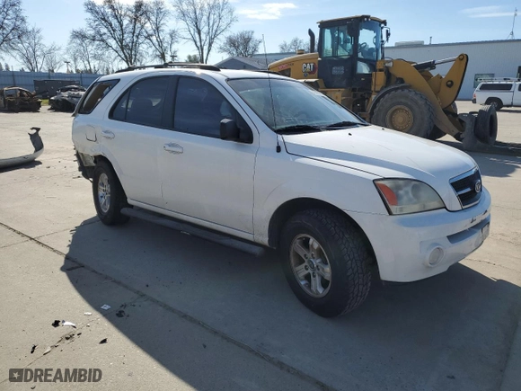 2005 Kia Sorento LX with VIN KNDJC733355365549, listed as a Copart auction lot 45800565 with 218,962 mi miles and Salvage Title. Bid and sale history available at carsss.com. Image 4.