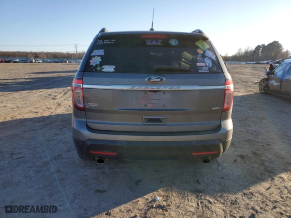 2014 Ford Explorer XLT with VIN 1FM5K8D85EGC39018, listed as a Copart auction lot 86183174 with 187,922 mi miles and Salvage Title. Bid and sale history available at carsss.com. Image 6.