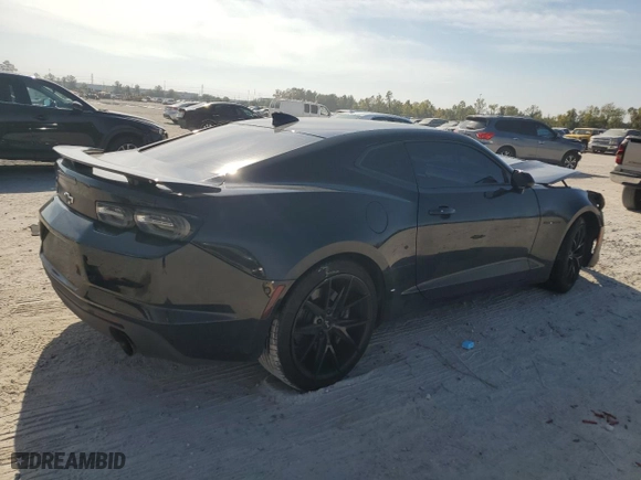2021 Chevrolet Camaro 1SS with VIN 1G1FF1R76M0102285, listed as a Copart auction lot 82686594 with 45,100 mi miles and Salvage Title. Bid and sale history available at carsss.com. Image 3.