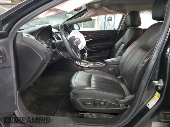 2016 Buick Regal z VIN 2G4GK5EXXG9138846, wystawiony jako Copart lot #61006775 z przebiegiem 107 580 mil mil oraz Szkoda całkowita • Salvage title. Historia ofert i sprzedaży dostępna na DreamBid. Obrazek 7.