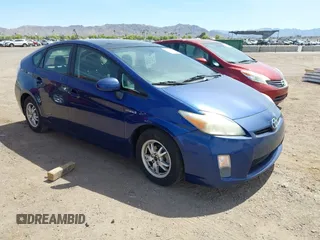 2010 Toyota Prius II with VIN JTDKN3DU2A0045452, listed as a IAAI auction lot 42149310 with 211,759 mi miles. Bid and sale history available at carsss.com. Image 1.