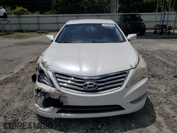 2014 Hyundai Azera with VIN KMHFG4JG3EA348610, listed as a Copart auction lot 61242735 with 190,846 mi miles and Salvage title. Bid and sale history available at DreamBid. Image 5.