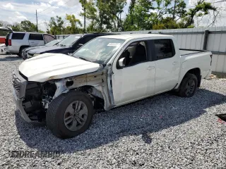 2025 Nissan Frontier SV with VIN 1N6ED1EJ7SN632921, listed as a Copart auction lot 60881035 with 8,196 mi miles and Salvage title. Bid and sale history available at DreamBid. Image 1.
