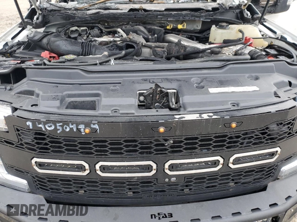 2018 Ford F-350 XL z VIN 1FT8W3BT1JEB07119, wystawiony jako Copart lot #74050494 z przebiegiem Nie podano mil oraz Nie do naprawy • Non repairable. Historia ofert i sprzedaży dostępna na DreamBid. Obrazek 11.