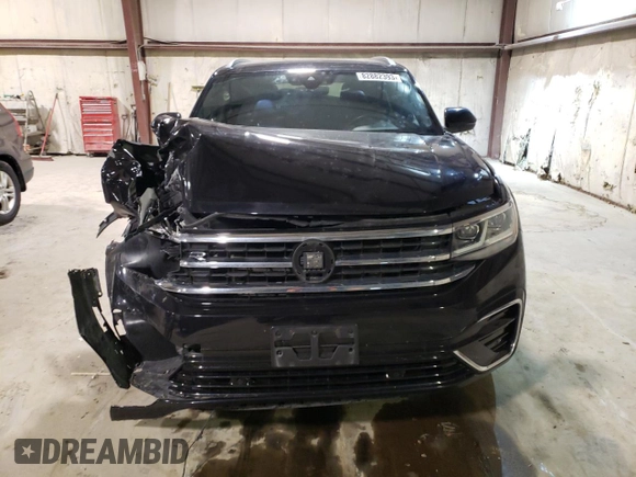2020 Volkswagen Atlas SEL R-Line with VIN 1V2RE2CA7LC215675, listed as a Copart auction lot 82882393 with 61,021 mi miles and . Bid and sale history available at DreamBid. Image 5.